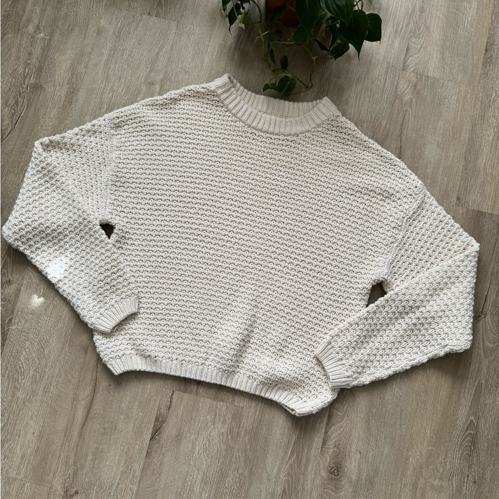 Universal Thread Cream Fisherman Knit Cozy Crewneck Pullover Sweater - Picture 8 of 9